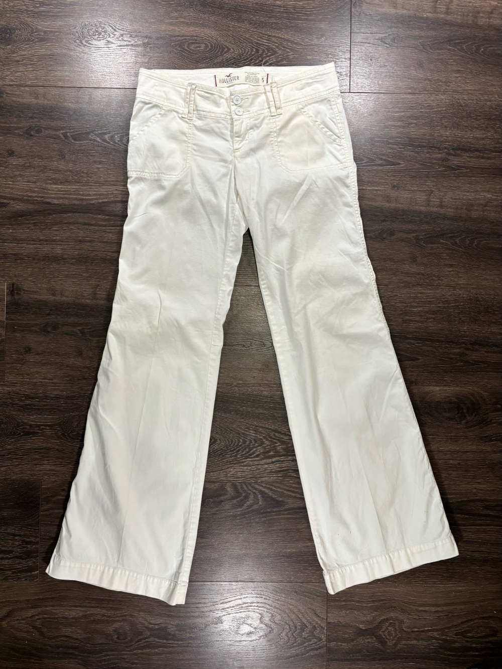 Hollister White Flare Bottom Pants size 5